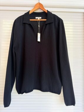NWT Max Studios London Black Collared V-Neck Super Soft V-Neck Knit Pullover